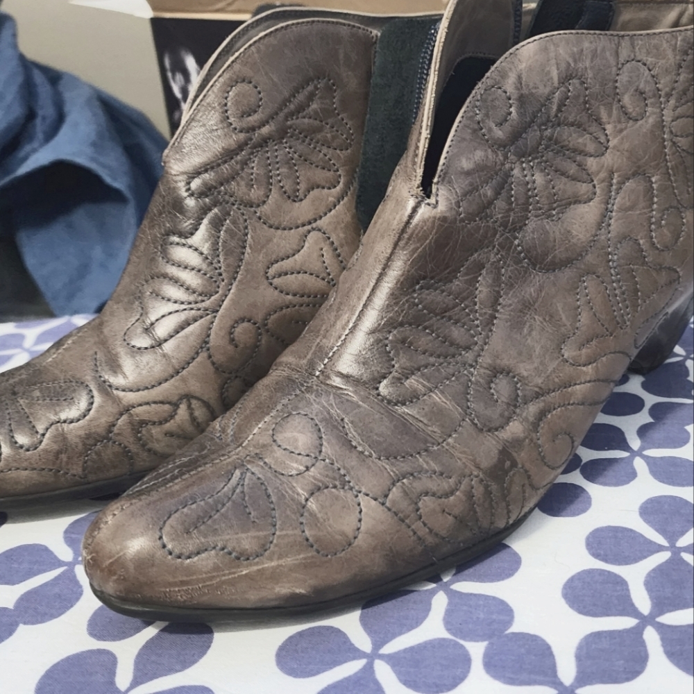 Pikolinos ankle boot